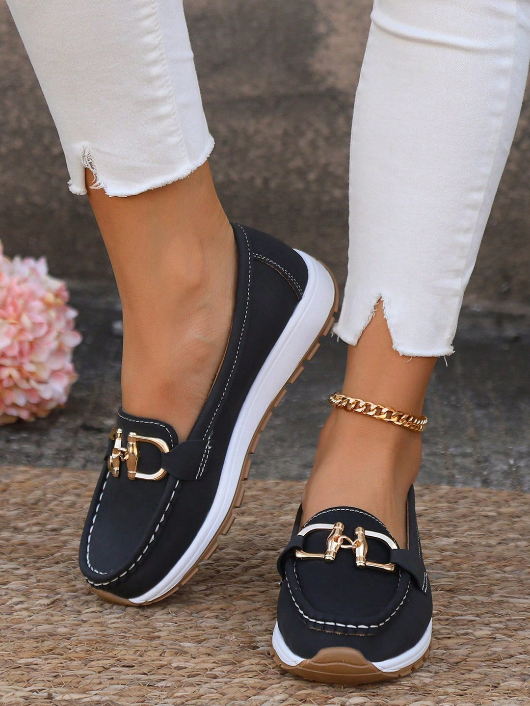 Ellie - litteät solkiset loaferit