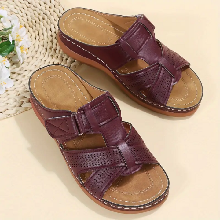 Vivian – Ergonomiset Sandalit