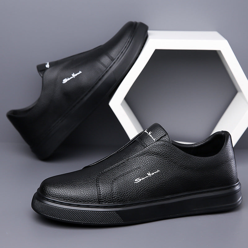 Nahkaiset slip-on kengät