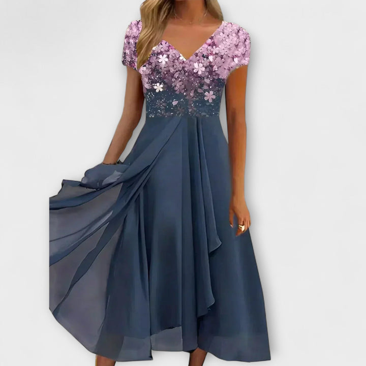 Lara - Naisille Chiffon-iltamekko