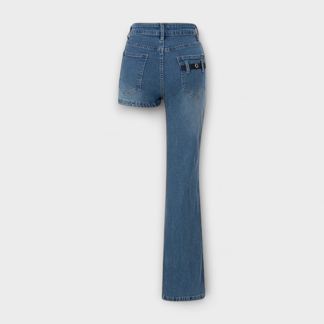 Astra - Muodikkaat asymmetriset denimshortsit yhdellä olkaremmillä