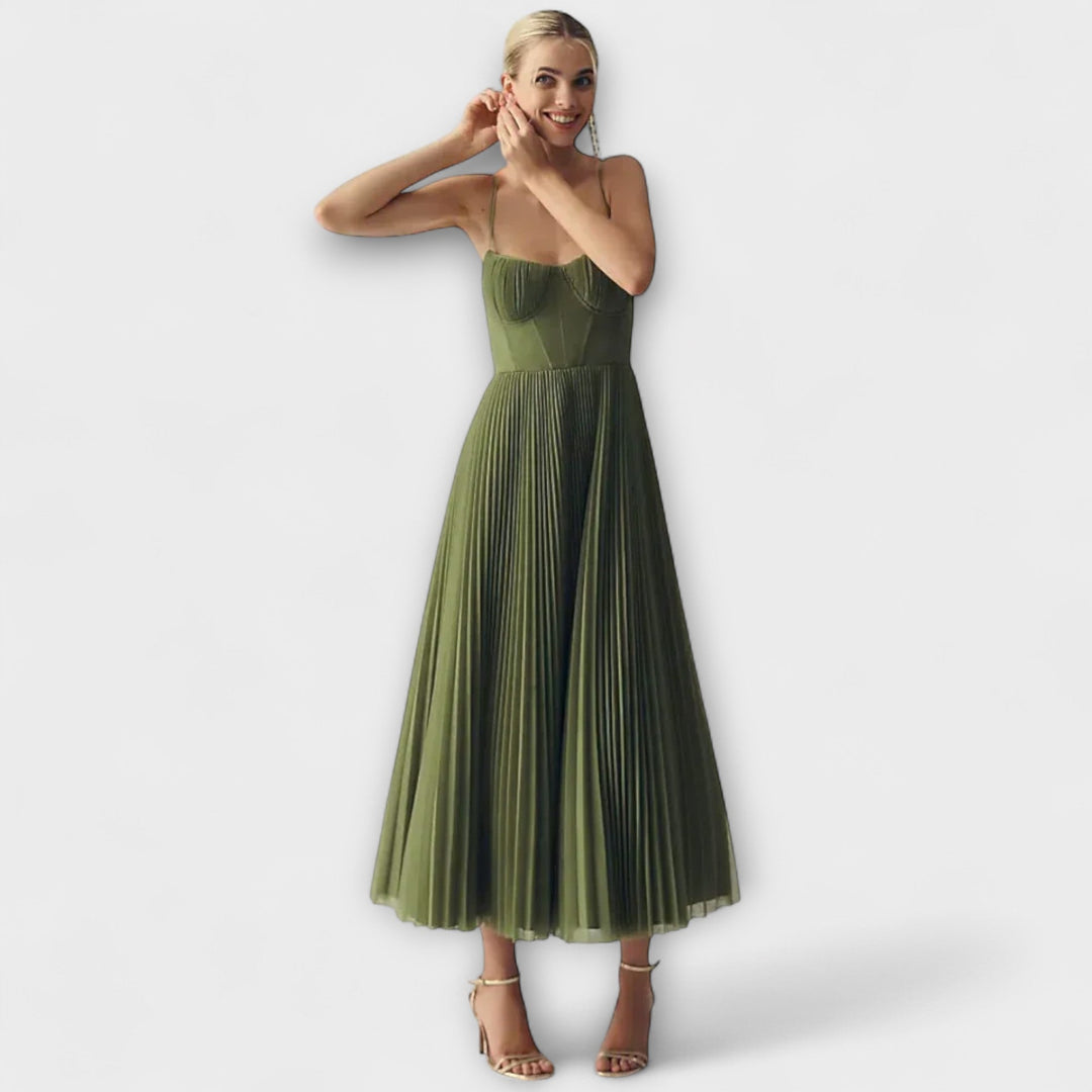 Lucrezia - Tyylikäs Mekko Eleganssilla